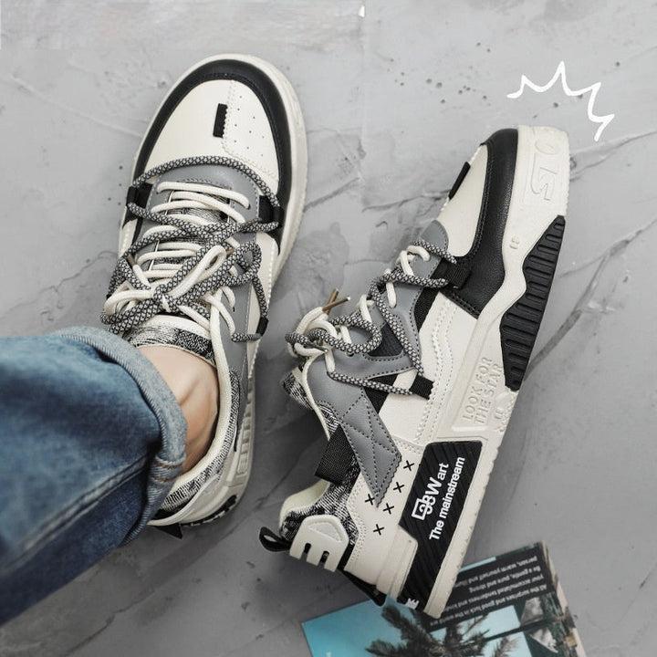 VLV - Sneaker