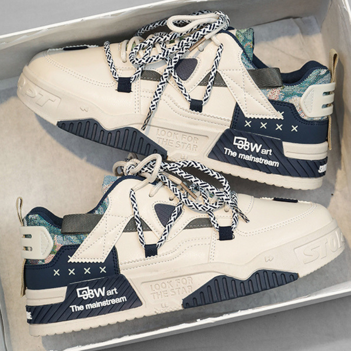 VLV - Sneaker