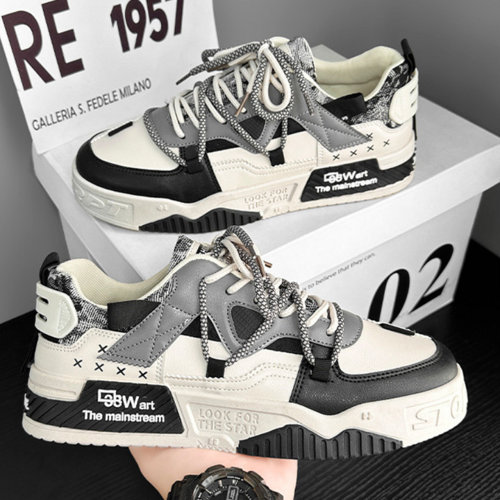 VLV - Sneaker